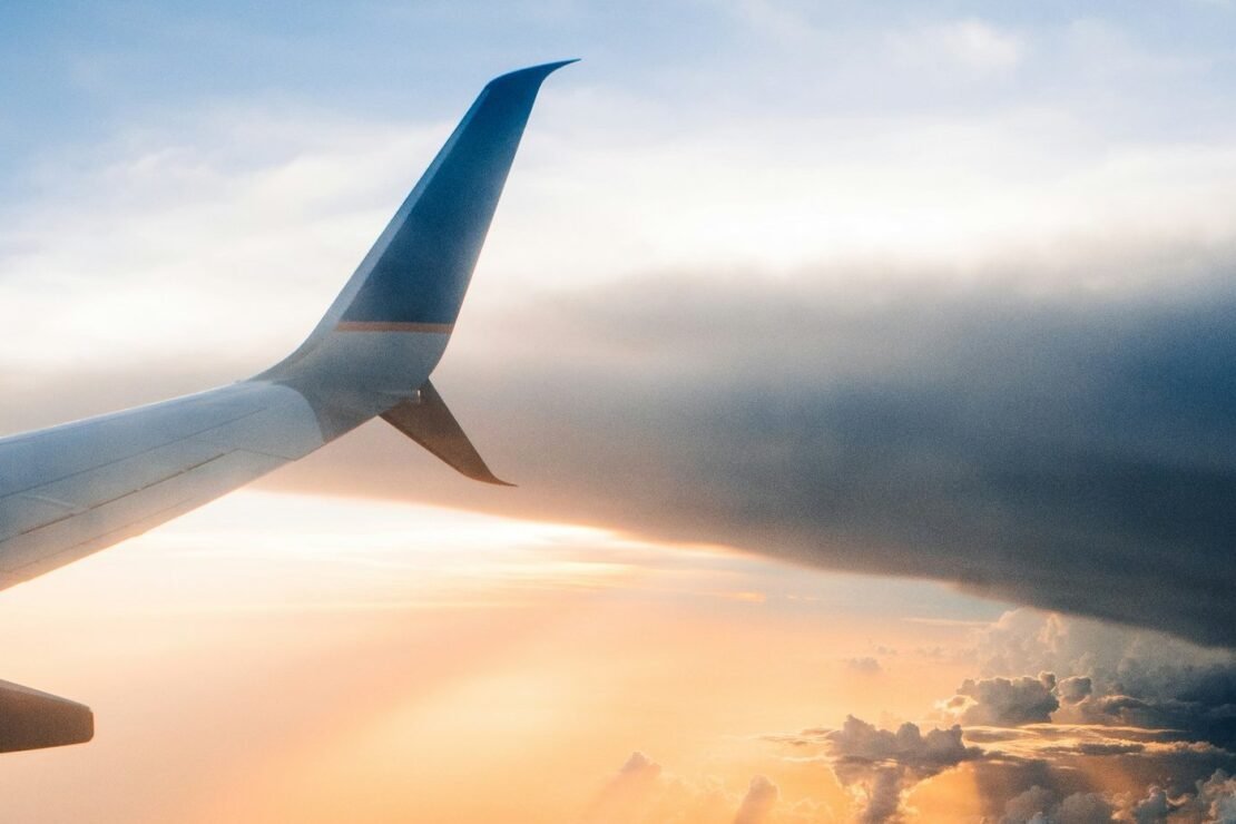 Plane_Sky
